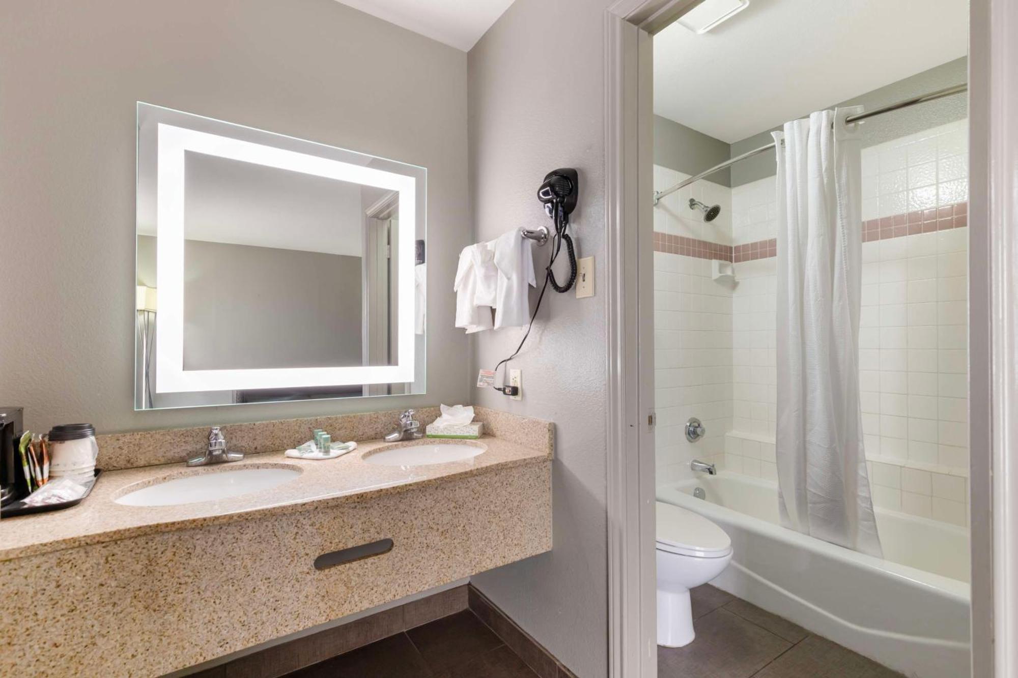Best Western Ingram Park Inn San Antonio Exterior foto